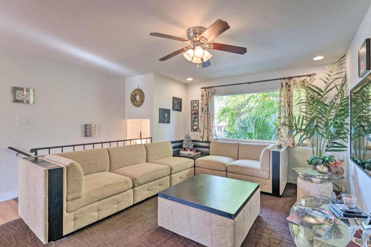 Vegas Oasis Home With Pool And Spa 7 Miles To Strip Las Vegas Exterior foto